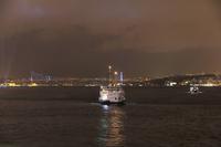 Bosporusbrücke Istanbul bei Nacht