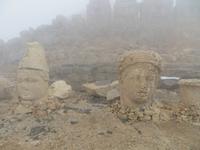 Nemrud Dag in den Wolken