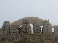 Nemrud Dag in den Wolken
