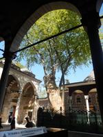 Aussenanlage der Eyüp Moschee