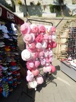 Hut auswahl am Pierre Loti Berg