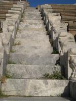 Asklepios, Theateraufgang