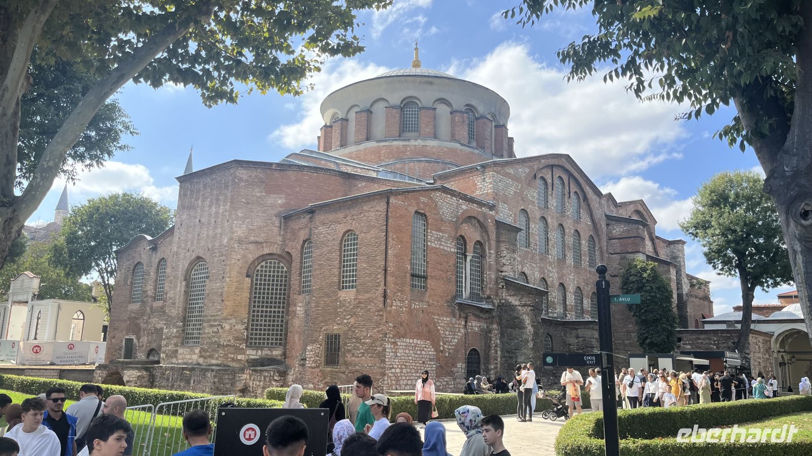 Aya Irene Kirche
