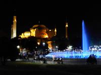 die Hagia Sophia bei Nacht