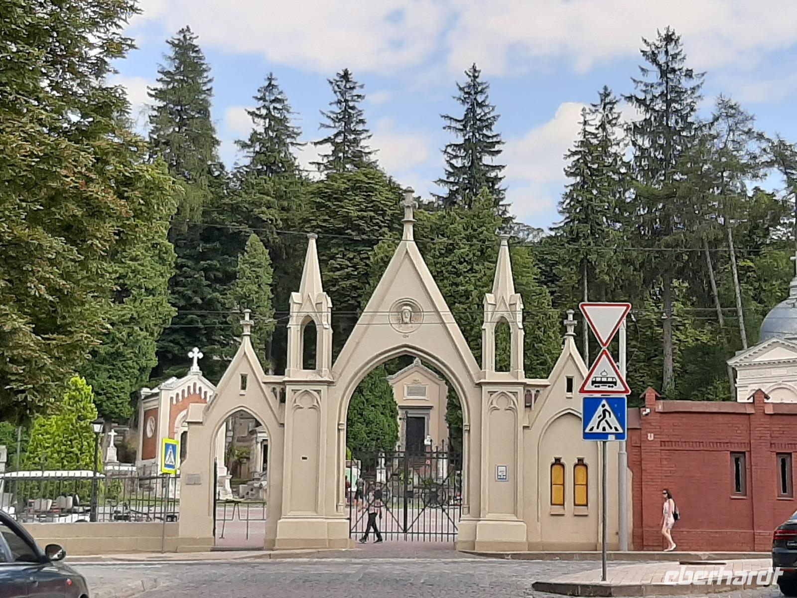 Lemberg. Lytschakiwski - Friedhof. Eingang.