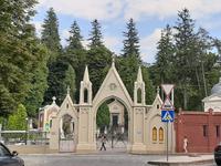 Lemberg. Lytschakiwski - Friedhof. Eingang.