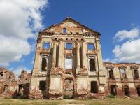 Ruzhany. Ruinen des  Sapiega-Palastes.