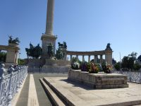 Budapest: Rundgang: Heldenplatz