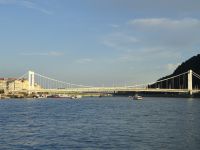 Budapest: auf der Donau