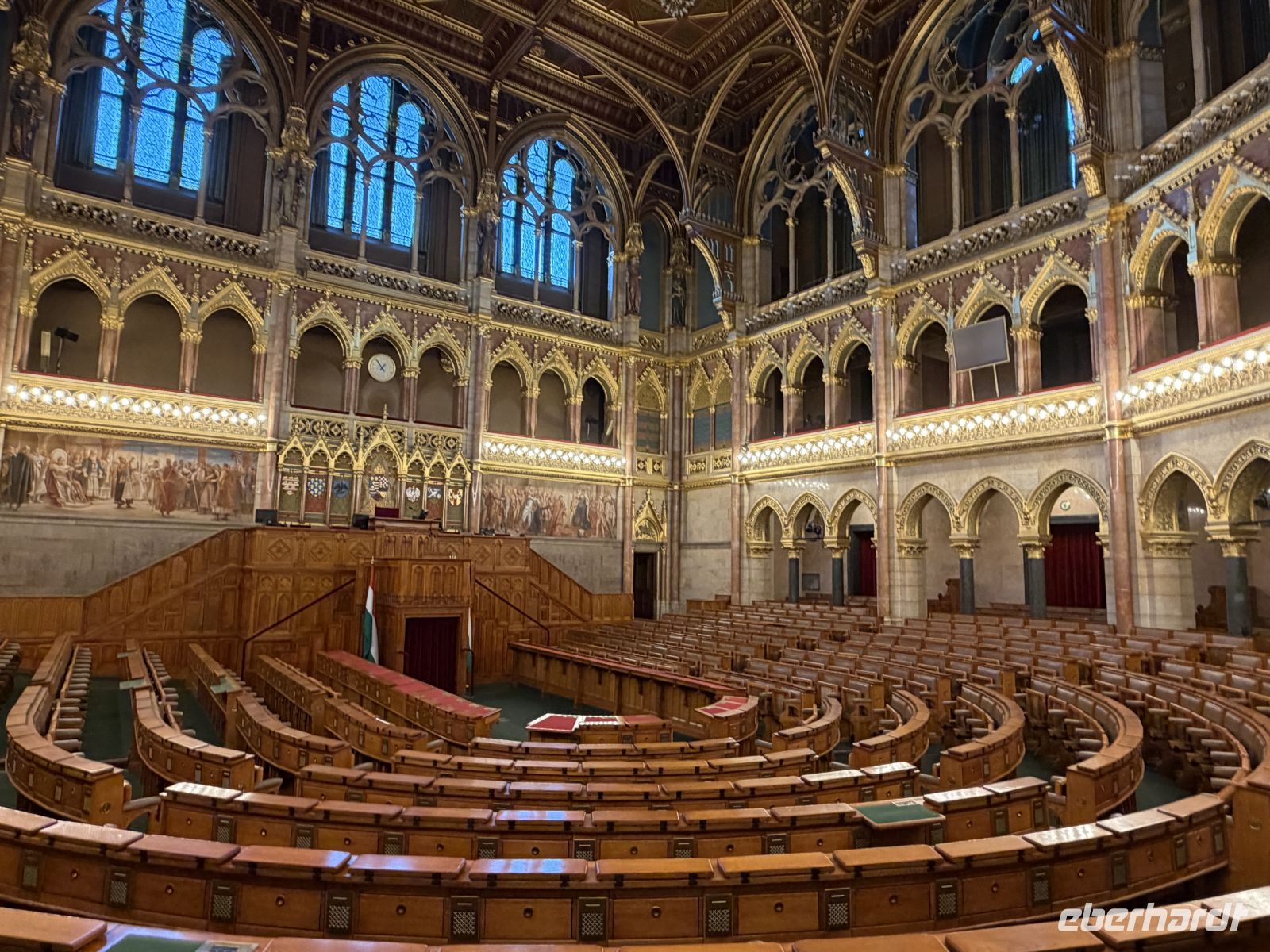 Sitzungssaal im Parlament