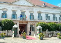 Regierungssitz Budapest &ndash; &copy; Allina Anderer (Eberhardt TRAVEL)