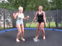 Poolanlage im Hotel Varga Tanya