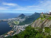 am Corcovado mit Blick auf Rio de Janeiro