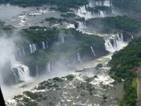 Helikopterflug über die Iguazú-Wasserfälle