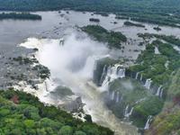 Helikopterflug über die Iguazú-Wasserfälle