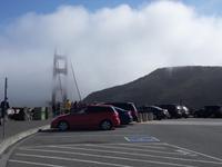 Vernebelter Blick auf die Golden Gate Brücke