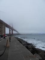 Vernebelter Blick auf die Golden Gate Brücke