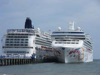 wir treffen die Norwegian Jewel