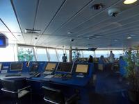 An Seetagen haben wir Zeit, uns da Geschehen auf der Brücke anzusehen