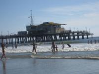 Die berühmte Seebrücke von Santa Monica