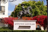 11 Olvera Street