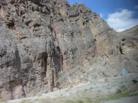 und wir fahren wieder durch die Wüste