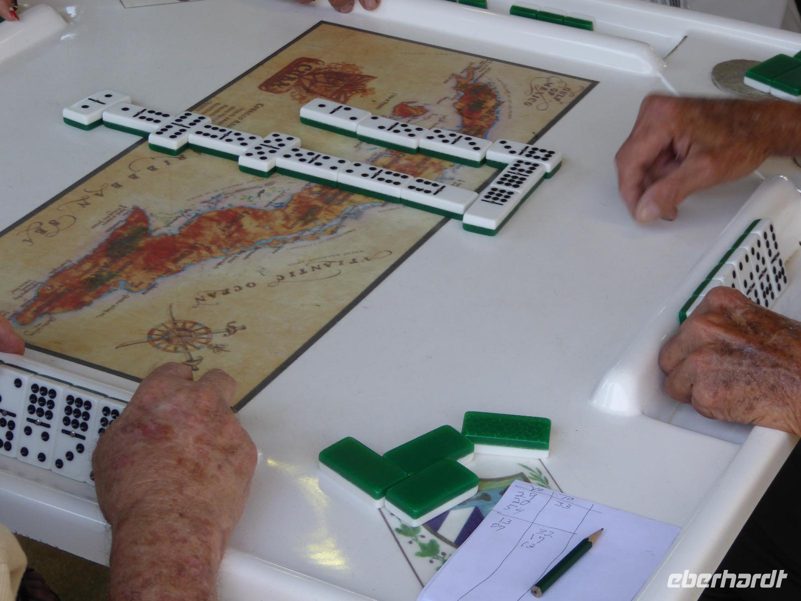 kubanische Dominospieler in Miami