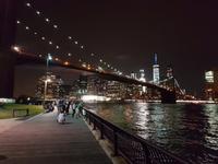 Skyline von Manhattan bei Nacht