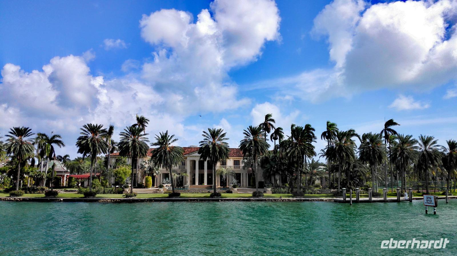 Bootstour zu den Millionärsvillen in Miami