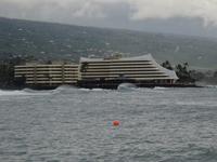 Big Island - Stürmischer Blick auf unsere Hotel in Kona