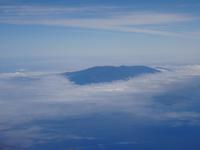 auf dem Flug von Big Island nach Honululu - Vulkan Haleakala auf Maui