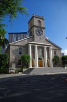 Rückfahrt zum Zentrum und Fortsetzung der Stadtrundfahrt durch Honolulu