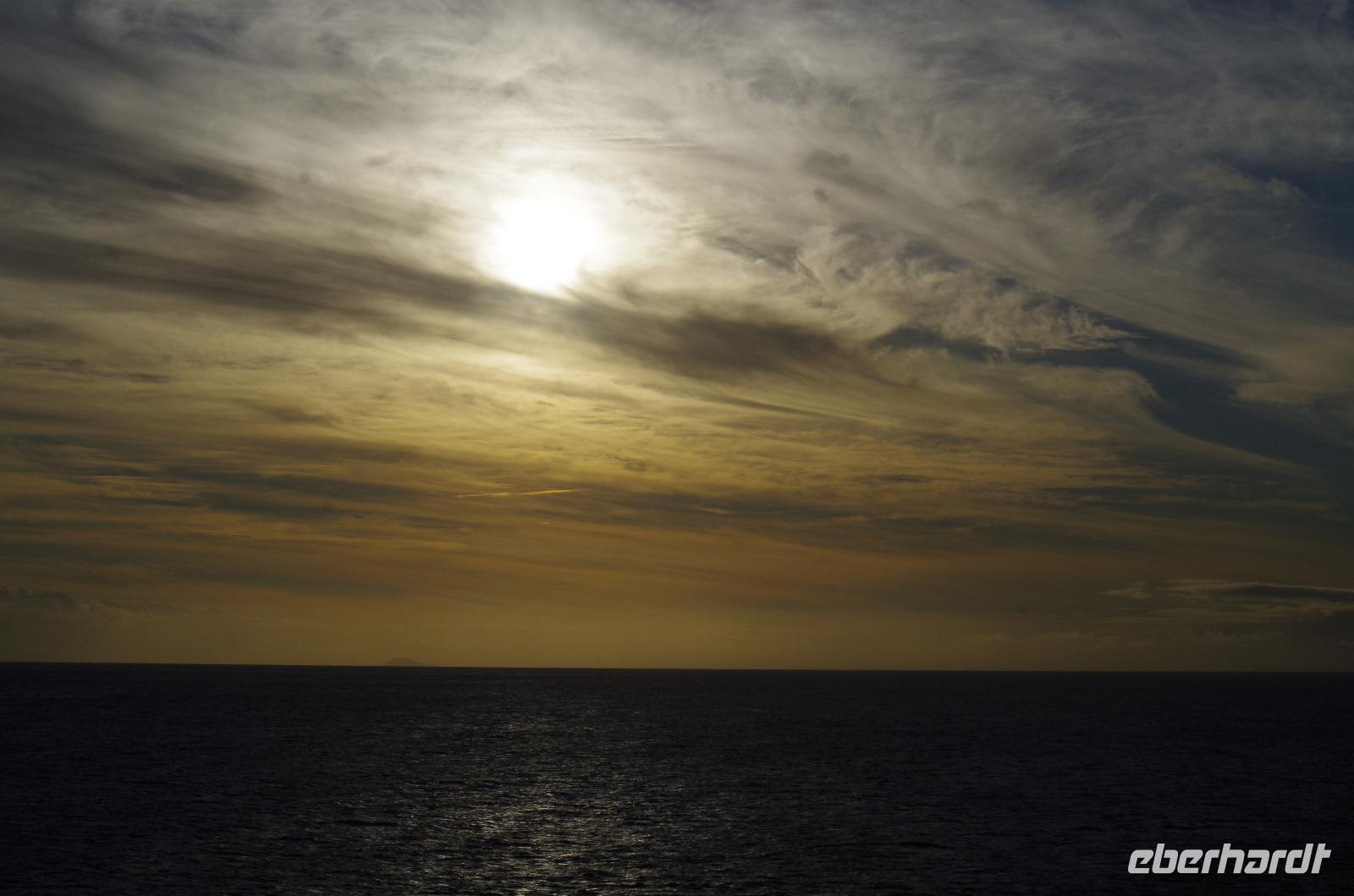 Fahrt mit der NCL entlang der wunderschönen Na Pali Küste von Kauai