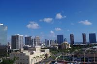 Rückfahrt zum Zentrum und Fortsetzung der Stadtrundfahrt durch Honolulu