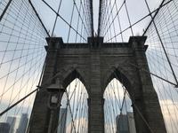 Spaziergang über die Brooklyn Bridge