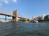 New York - East River und Brooklyn Bridge