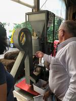 Sanford - Red Hill Groves Pekannus-Maschine