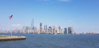 New York - Blick von Liberty Island auf Manhattan und New Jersey