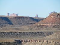 Blick von den Goosenecks zum  Monument Valley