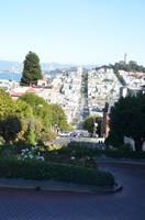 Blick von oben auf die Lombard Street - San Francisco
