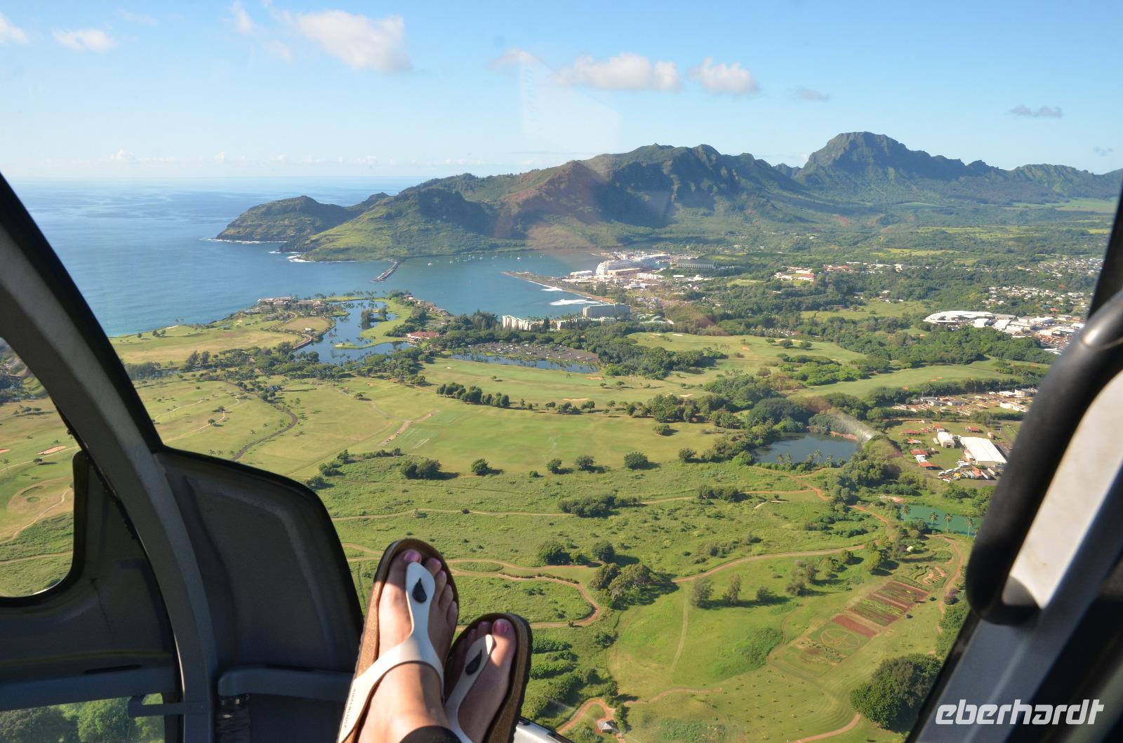 Helikopter-Flug über Kauai - Blick auf die Pride of America