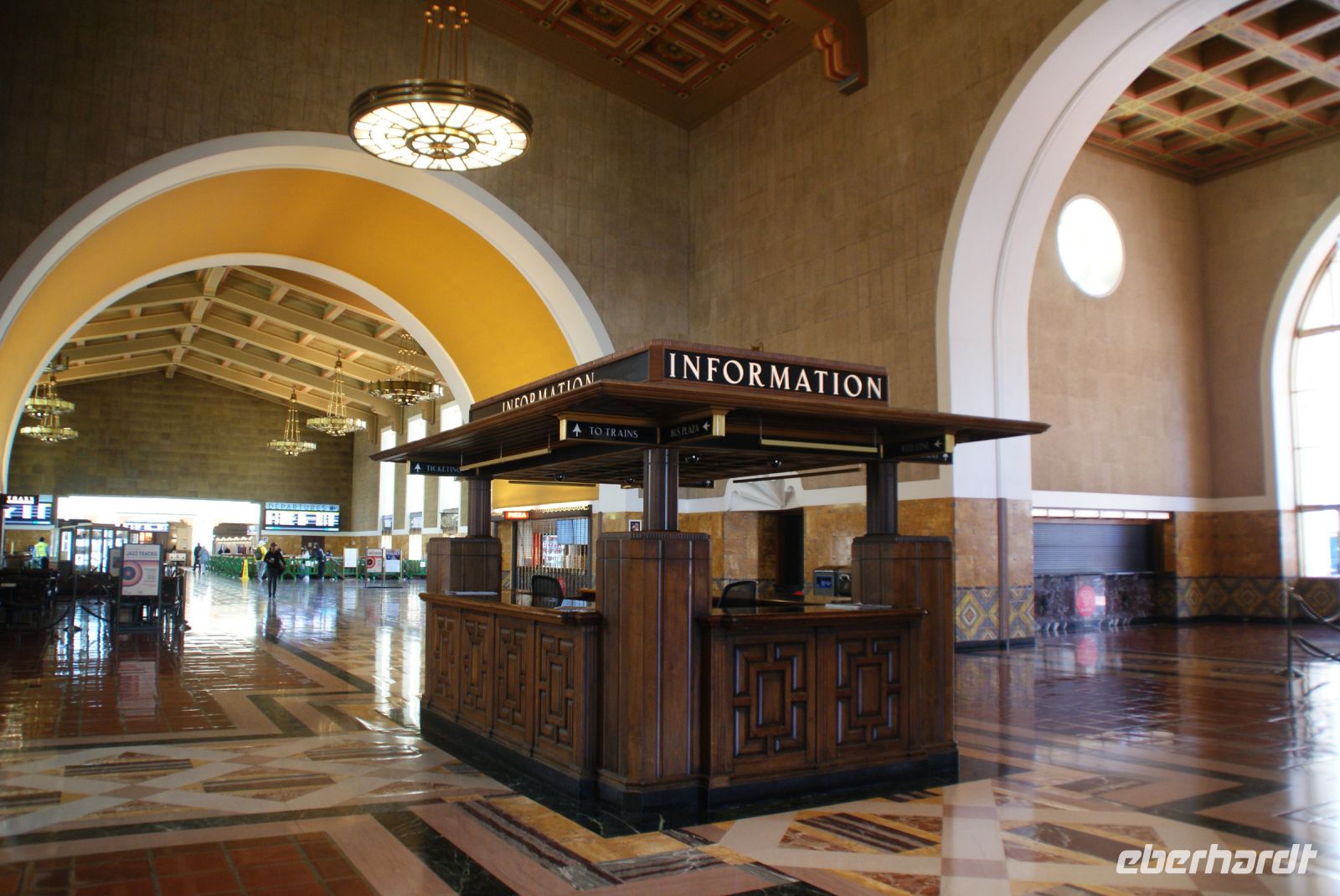 13 im Bahnhof Union Station