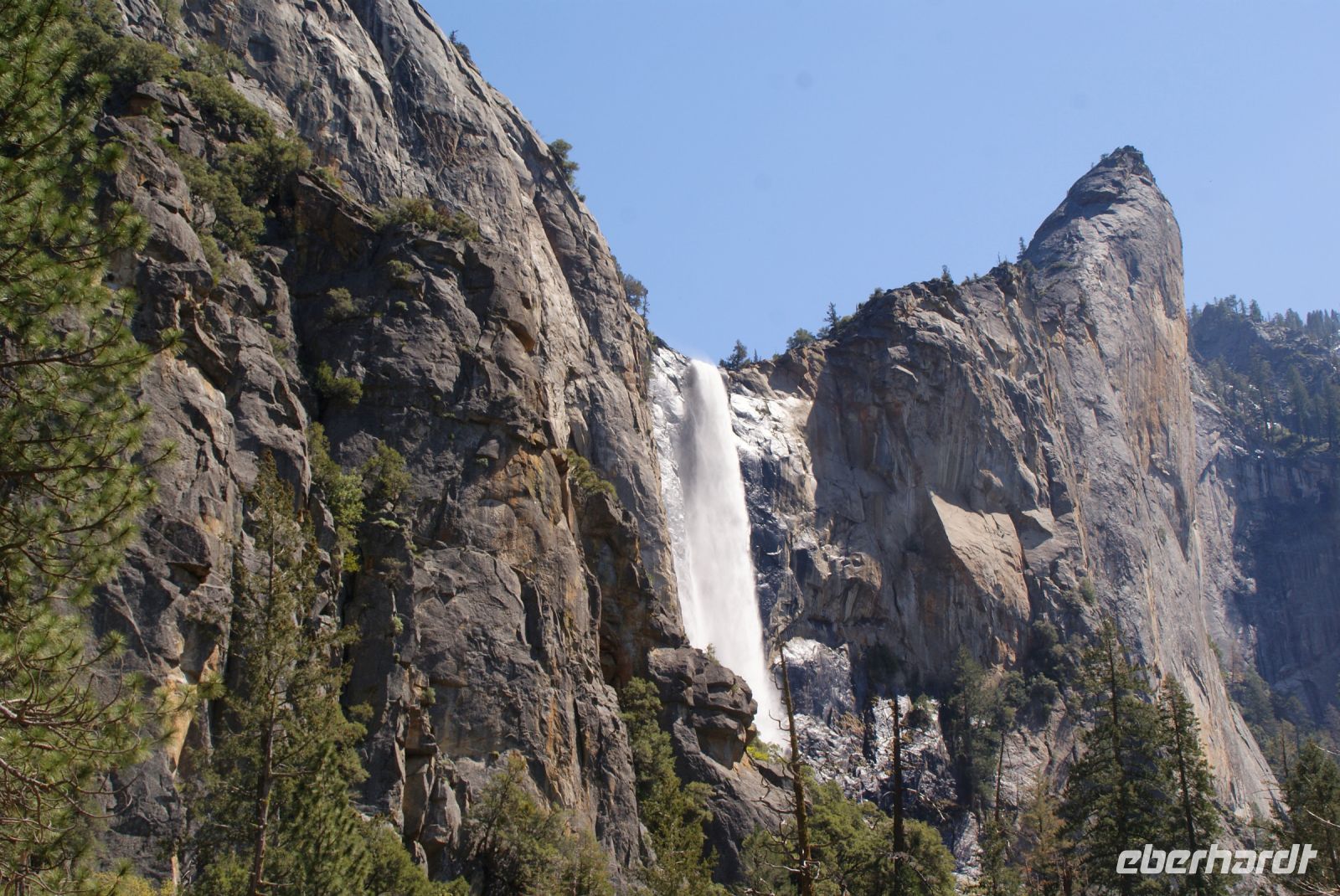 209 Wasserfall im Yosemite NP