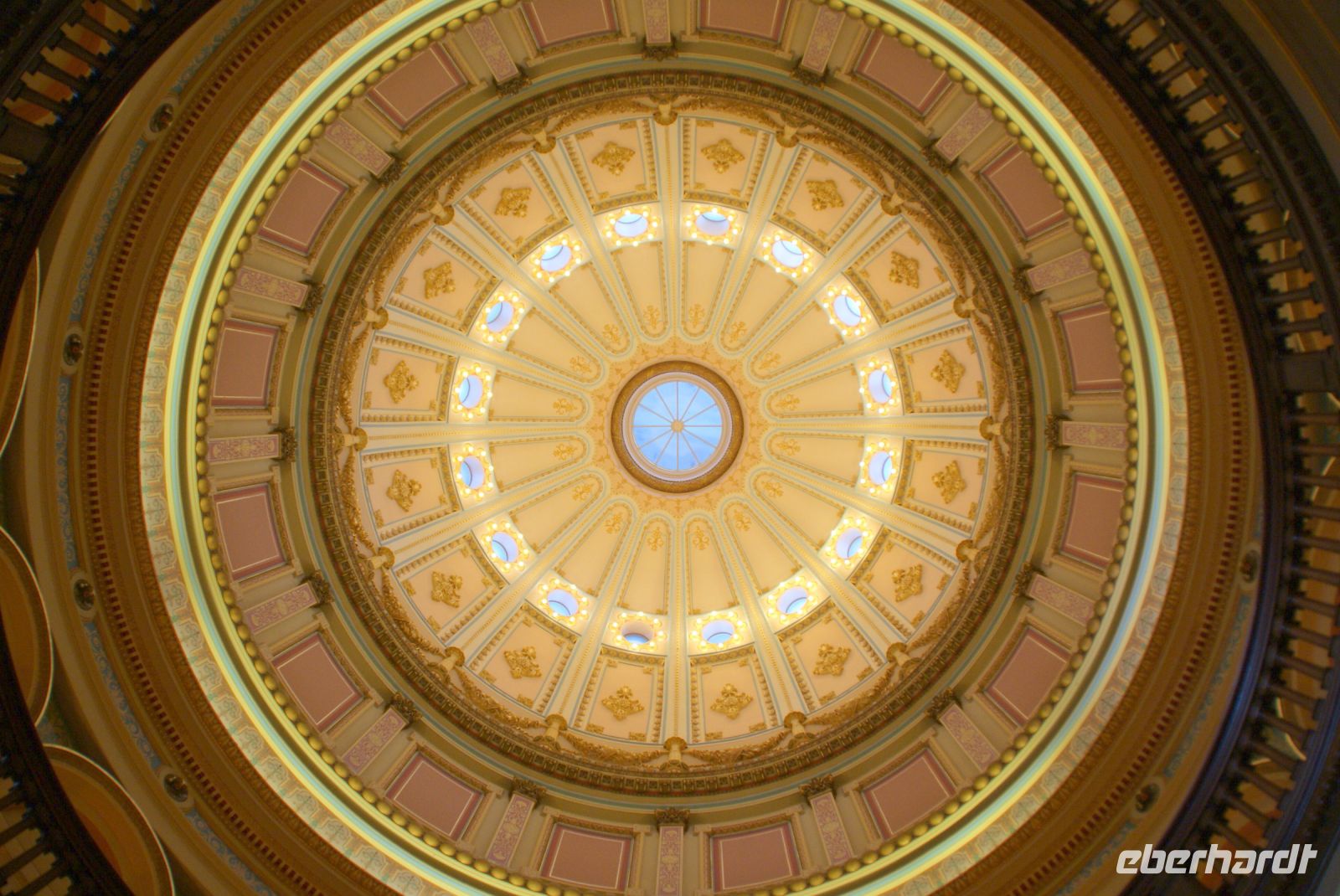 226 Kuppel des Capitols