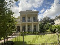 7BC1E380-F7B4-487B-B186-E6A61A531FCB