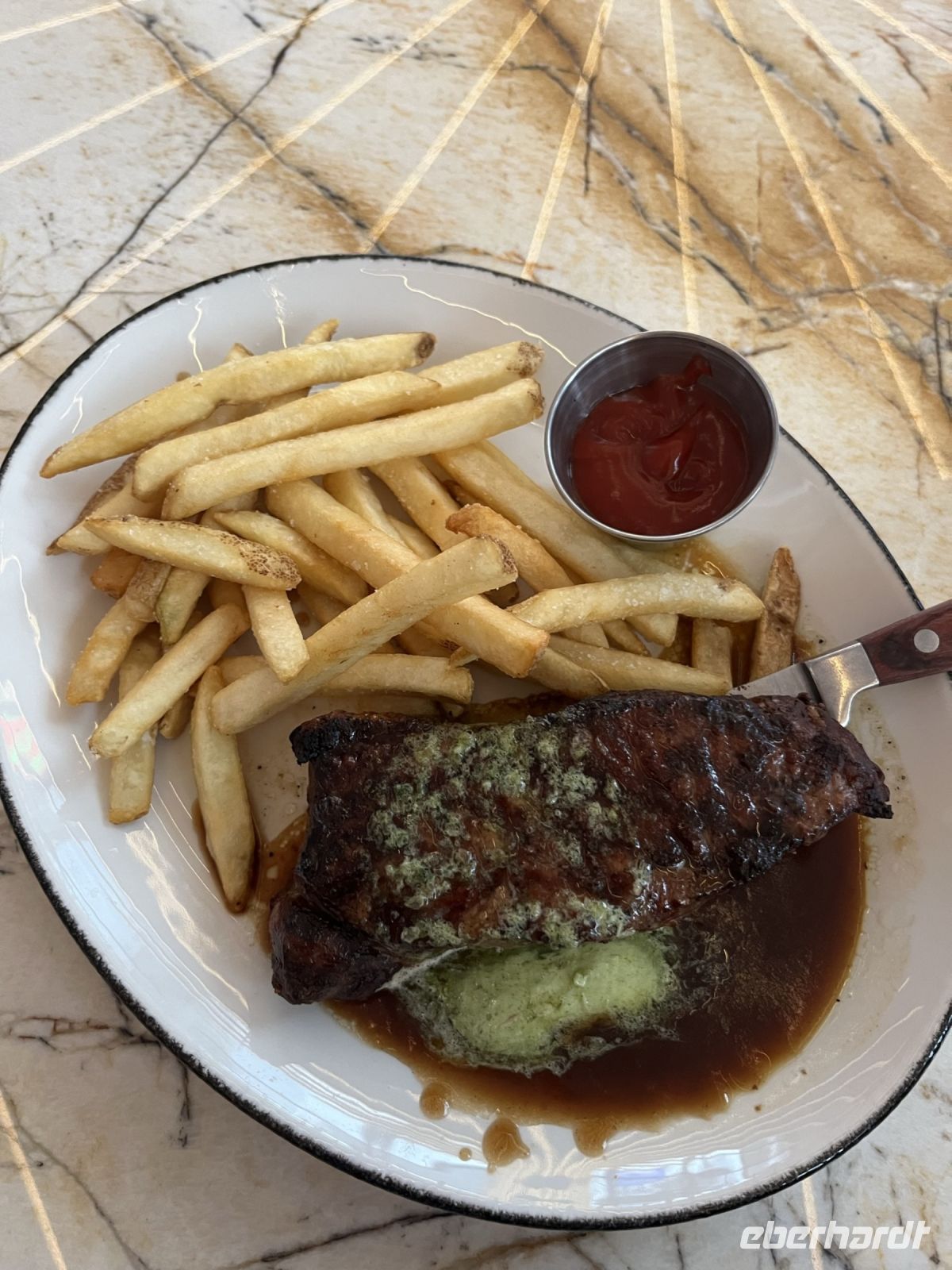 Abendessen im Hotelrestaurant Marriott Marquis