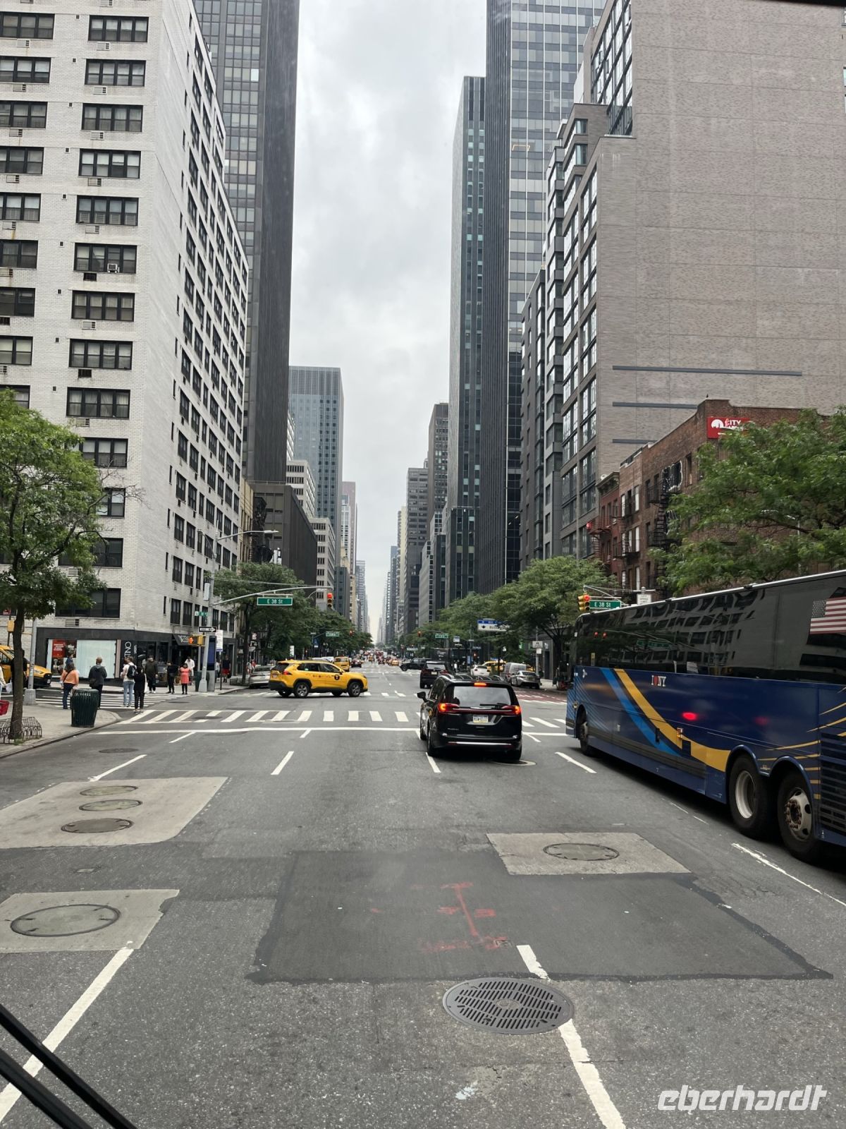 Ankunft in New York - Fahrt zum Hotel