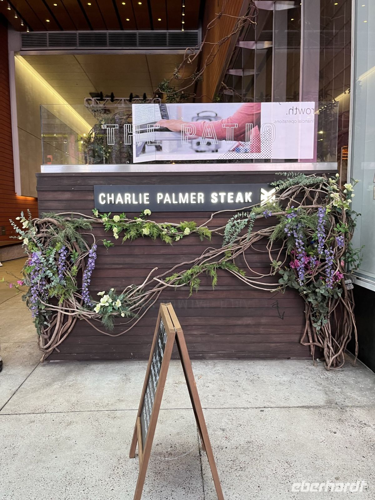 Abendessen im Restaurant Charlie Palmer Steak