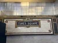 Fahrt mit der U-Bahn nach Brooklyn