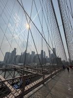 Spaziergang über die Brooklyn Bridge 